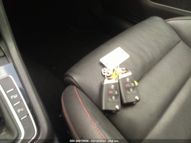 2018 Volkswagen Golf GTI, VIN: 3VW447AU7JM252033