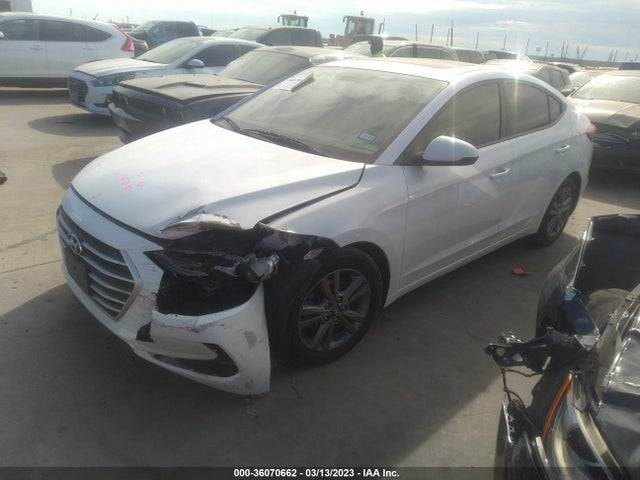 Hyundai Elantra Value Edition 2017 5NPD84LF5HH185680 Image 2