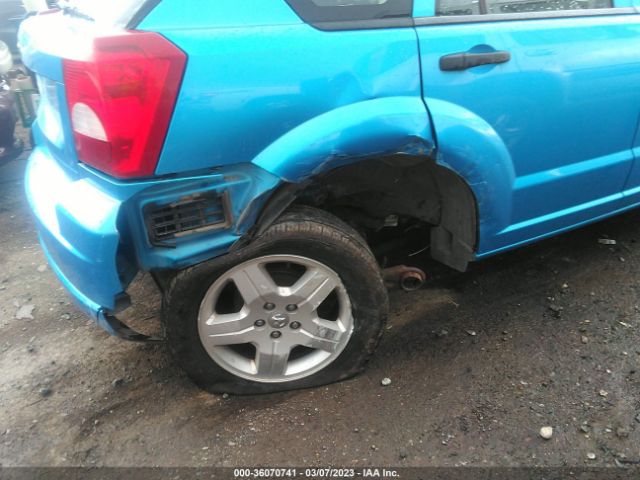 1B3HB28B18D732979 Dodge CALIBER SE