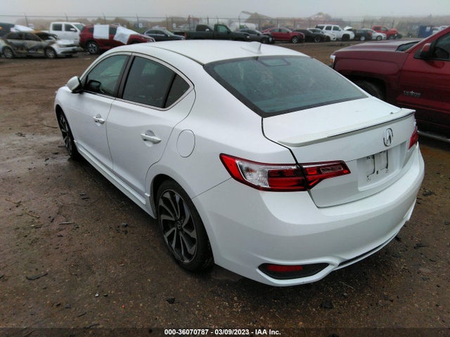 19UDE2F80GA021996 Acura Ilx W/premium