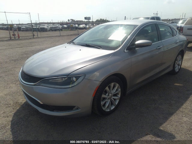 Chrysler 200 C 2015 1C3CCCCB2FN593671 Image 2