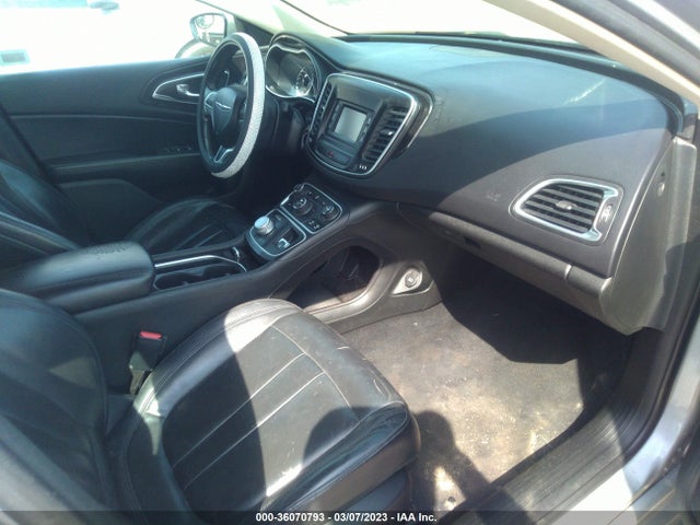 Chrysler 200 C 2015 1C3CCCCB2FN593671 Image 5
