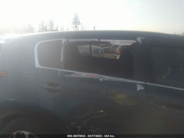KNDPMCAC2M7883965 KIA Sportage Lx