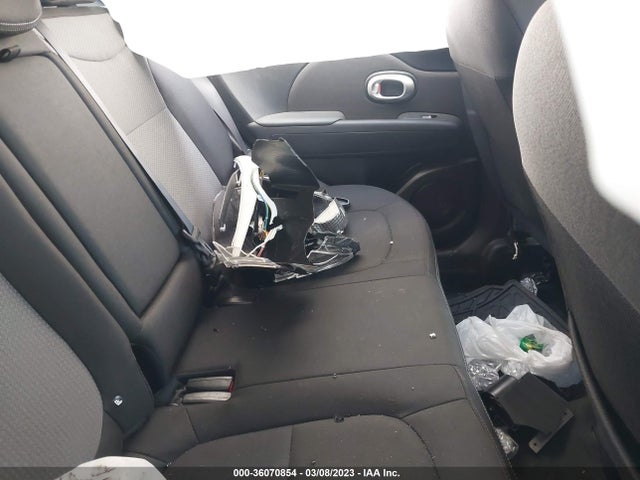 KIA SOUL + 2018 KNDJP3A56J7558374 Image 8