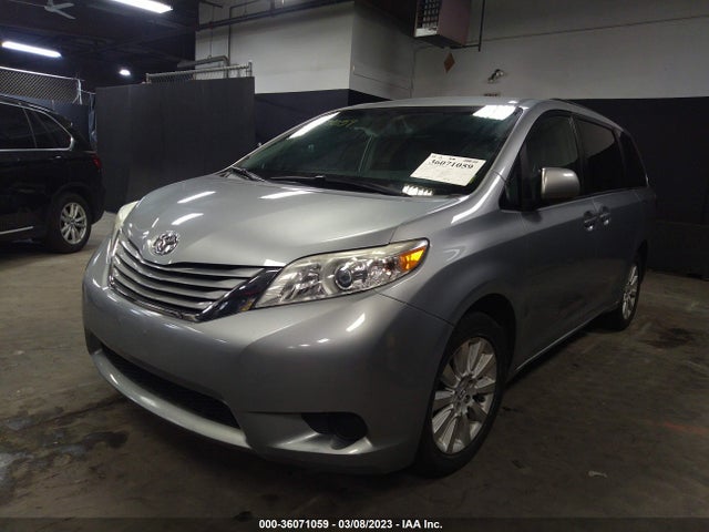 2015 TOYOTA SIENNA LE VIN: 5TDJK3DC8FS124690