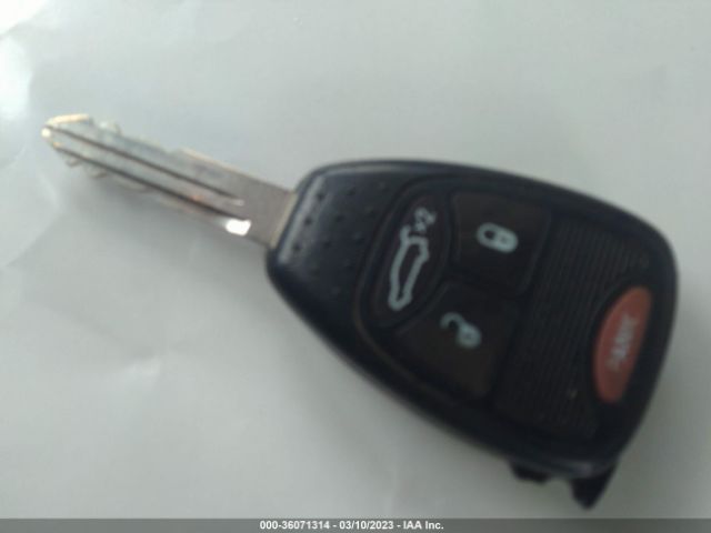 1J4GL38K05W512756 Jeep Liberty Renegade