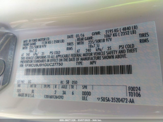 1FMCU9J91GUC27750 Ford Escape Titanium