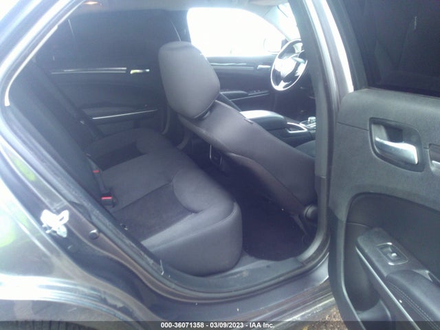 2C3CCAAG9KH755768 Chrysler 300 Touring