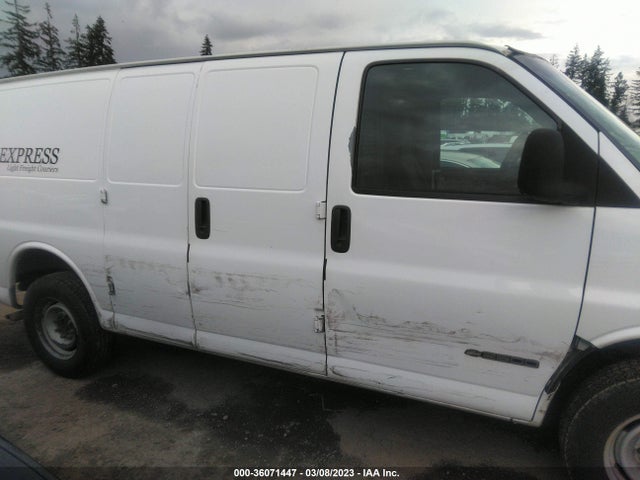 2002 CHEVROLET EXPRESS CARGO VAN VIN: 1GCGG25R721144610