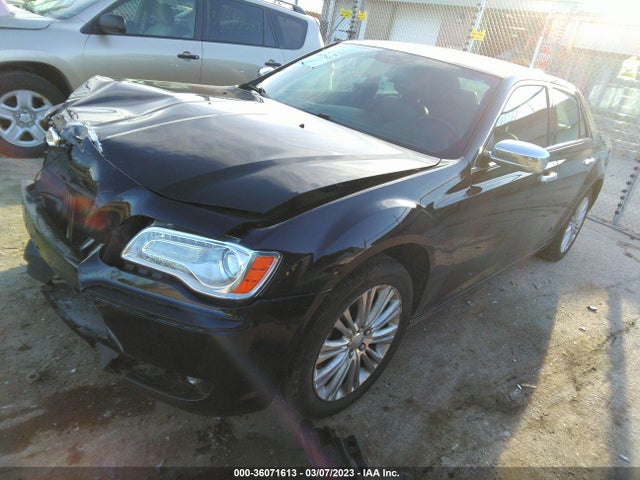 Chrysler 300 2014 2C3CCARG5EH209459 Image 2