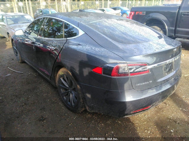 2018 Tesla Model S, VIN: 5YJSA1E24JF281339