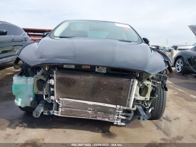 3FA6P0SU8HR157685 Ford Fusion Energi Titanium/platinum