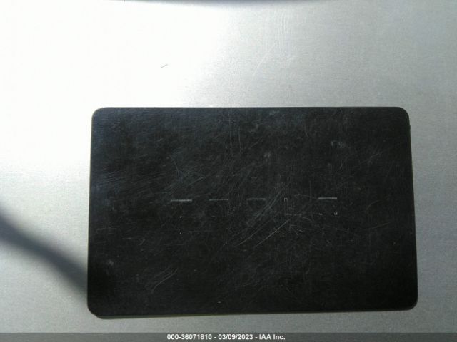 5YJ3E1EA8NF124807 Tesla MODEL 3