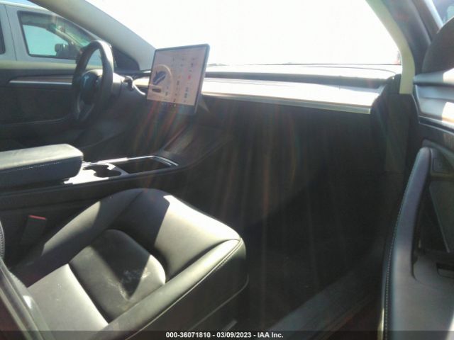 5YJ3E1EA8NF124807 Tesla MODEL 3