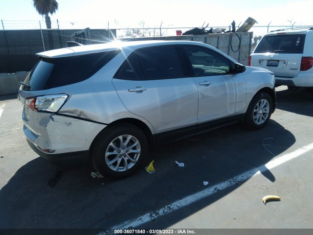 Chevrolet EQUINOX LS 2019 3GNAXHEV1KS659758 Image 4