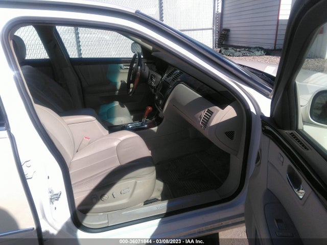 1G6KD57Y48U175235 Cadillac Dts W/1sd