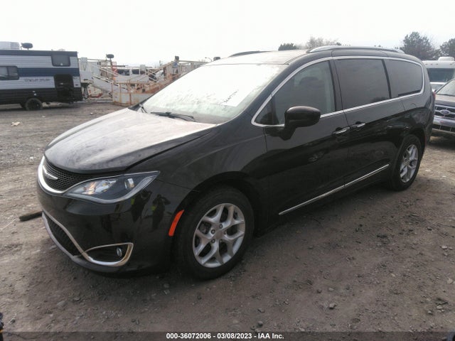 Chrysler Pacifica Touring-l Plus 2017 2C4RC1EG1HR796768 Image 2