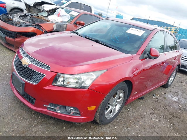Chevrolet Cruze 1lt 2014 1G1PC5SB7E7461513 Image 2