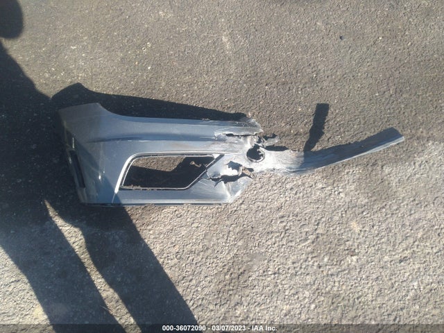 3VV1B7AX9JM030455 Volkswagen TIGUAN S
