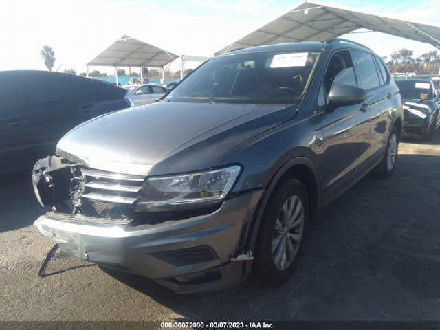 3VV1B7AX9JM030455 Volkswagen TIGUAN S