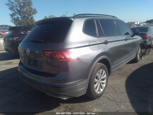 3VV1B7AX9JM030455 Volkswagen TIGUAN S