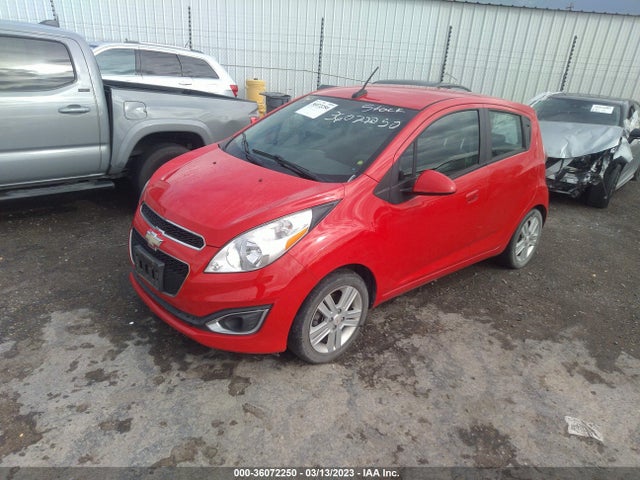Chevrolet SPARK LS 2014 KL8CB6S90EC523670 Image 2