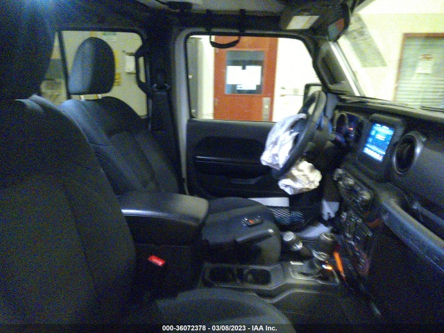 1C4HJXDG6KW565921 Jeep Wrangler Unlimited Sport S