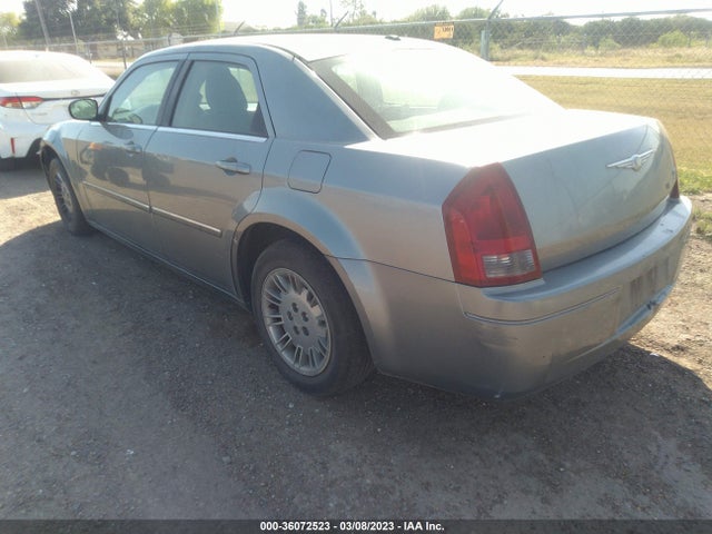 Chrysler 300 2007 2C3KA43R07H688552 Image 4