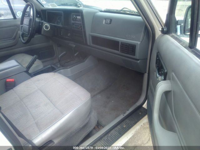 1J4FJ68S3TL290313 Jeep Cherokee Sport/classic