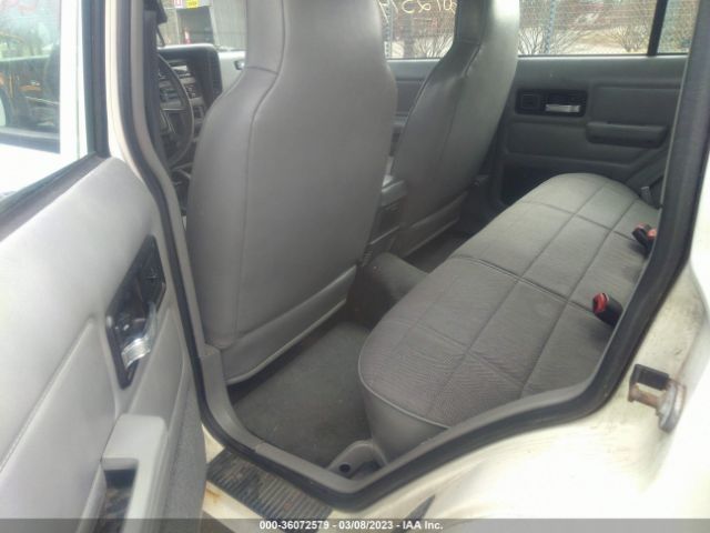 1J4FJ68S3TL290313 Jeep Cherokee Sport/classic