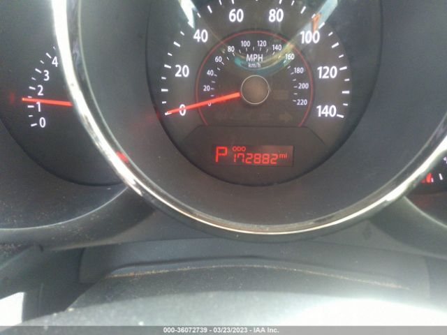 KNDJT2A2XA7110196 KIA SOUL +