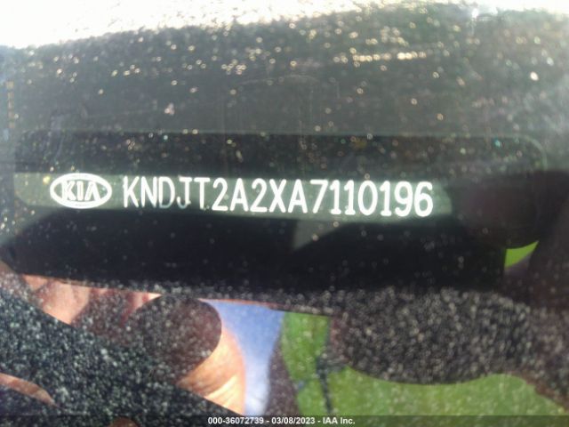 KNDJT2A2XA7110196 KIA SOUL +