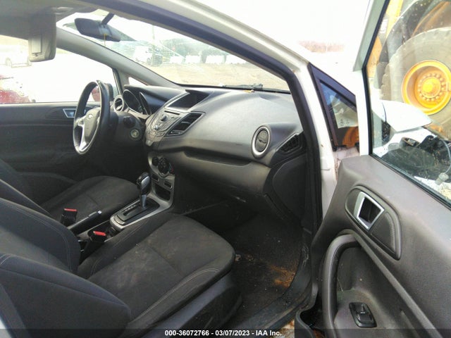 2015 FORD FIESTA SE VIN: 3FADP4EJ9FM163313