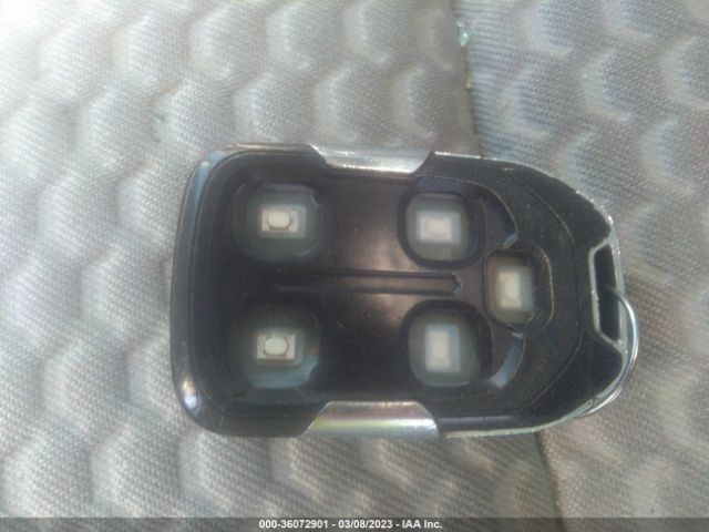 1GKKNLLS6HZ322856 GMC ACADIA SLE