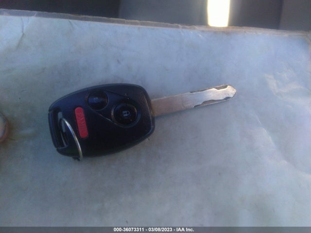 2006 HONDA CIVIC SDN LX VIN: 1HGFA16536L021465
