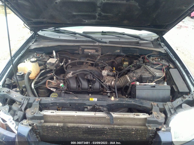 2004 FORD ESCAPE LIMITED VIN: 1FMCU94104KA15130