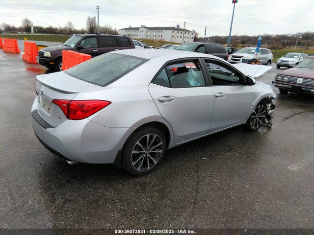 Toyota COROLLA SE 2017 5YFBURHE8HP698201 Image 4