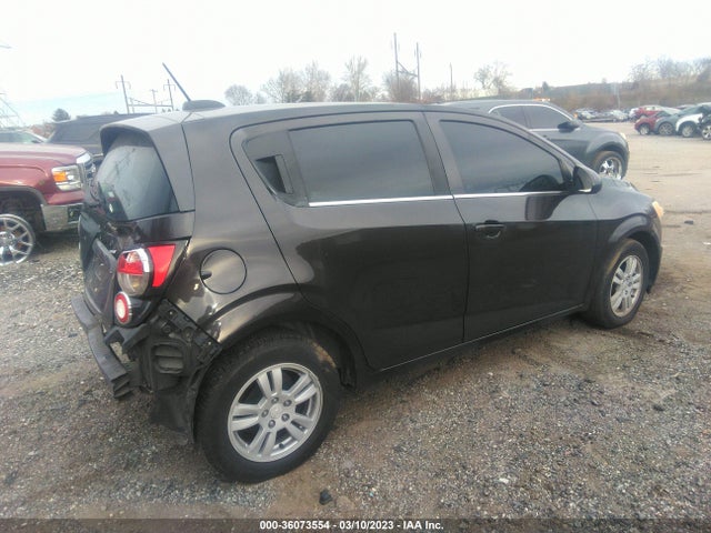 Chevrolet SONIC LT 2015 1G1JC6SHXF4162438 Image 5