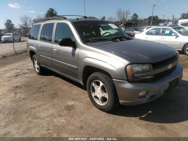 2005 1GNET16S456122447 main image