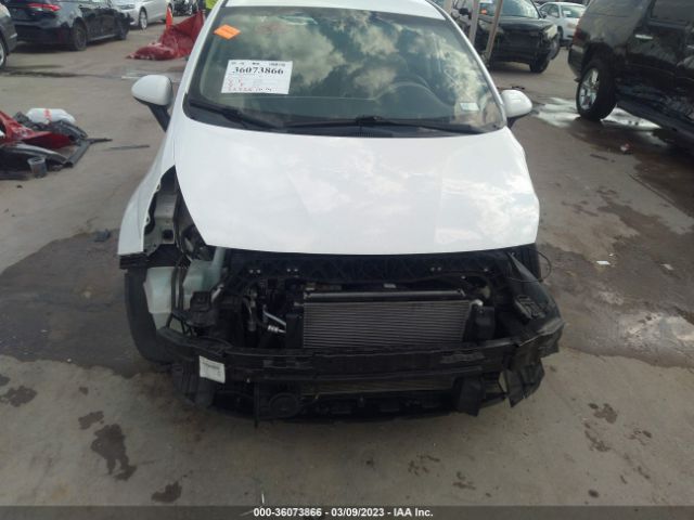 KNADM5A32E6340120 KIA RIO LX