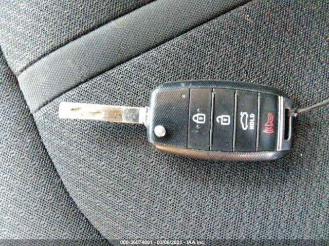 5XXGT4L34HG145376 KIA Optima Lx