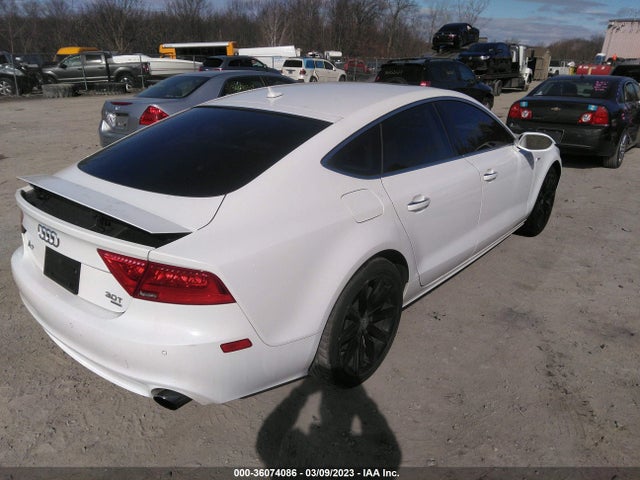 2014 Audi A7, VIN: WAUWGAFC5EN125418