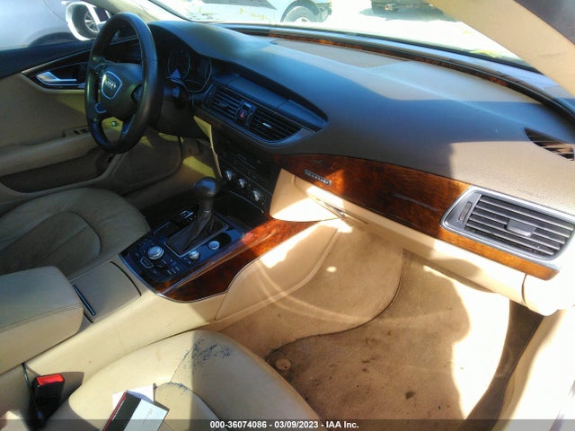 2014 Audi A7, VIN: WAUWGAFC5EN125418