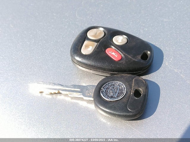 Cadillac Deville 2004 1G6KD54Y24U224589 Image 3