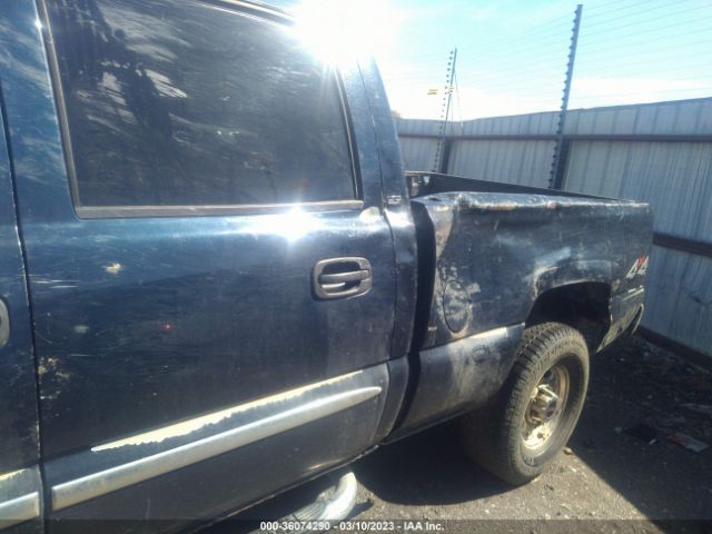 1GTHK23205F870132 GMC Sierra 2500hd Slt