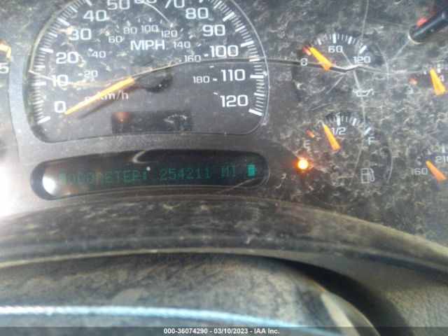 1GTHK23205F870132 GMC Sierra 2500hd Slt