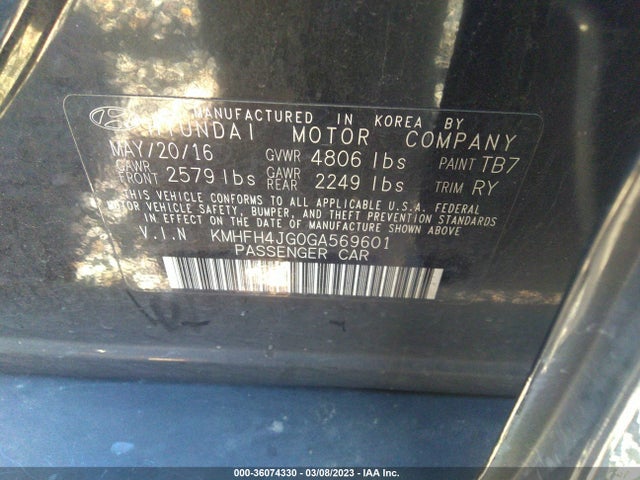 2016 Hyundai Azera, VIN: KMHFH4JG0GA569601