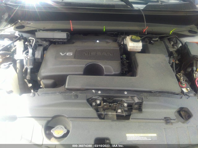 2018 NISSAN PATHFINDER SL VIN: 5N1DR2MN0JC634820