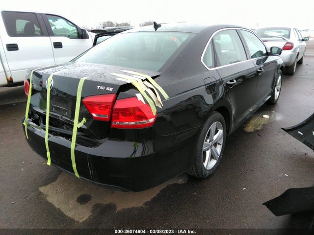 1VWBS7A35EC055857 Volkswagen PASSAT SE