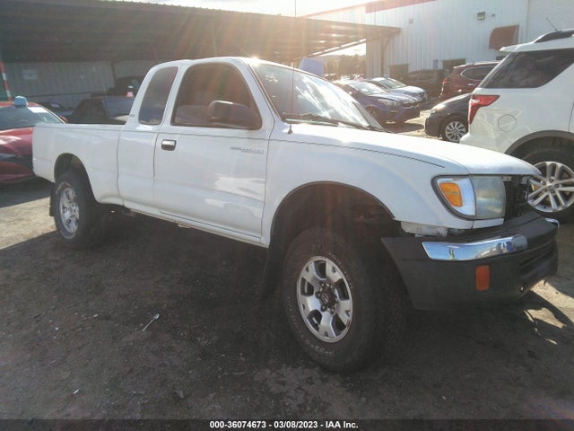 2000 TOYOTA TACOMA VIN: 4TAWN72N6YZ586400